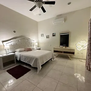 Frühstückspension Casa Sasha's Mini Palace, Cancún